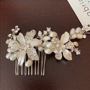 Elegant hair comb